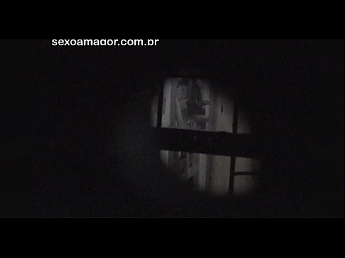 ❤️ Blondie wird heimlich von einem Voyeur aus der Nachbarschaft gefilmt, der sich hinter Hohlblocksteinen versteckt ❤️ Porno fb bei de.dienlanhbk.top